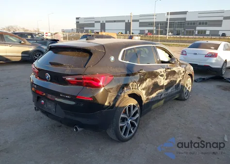 2022 BMW X2 xDrive28I z USA, uszkodzony, nr VIN WBXYJ1C01N5T82165